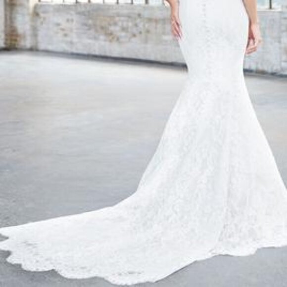 Mermaid Backless Ivory Wedding Dress, Romantic Boho Fitted Sexy Fit & Flare - Picture 3 of 10